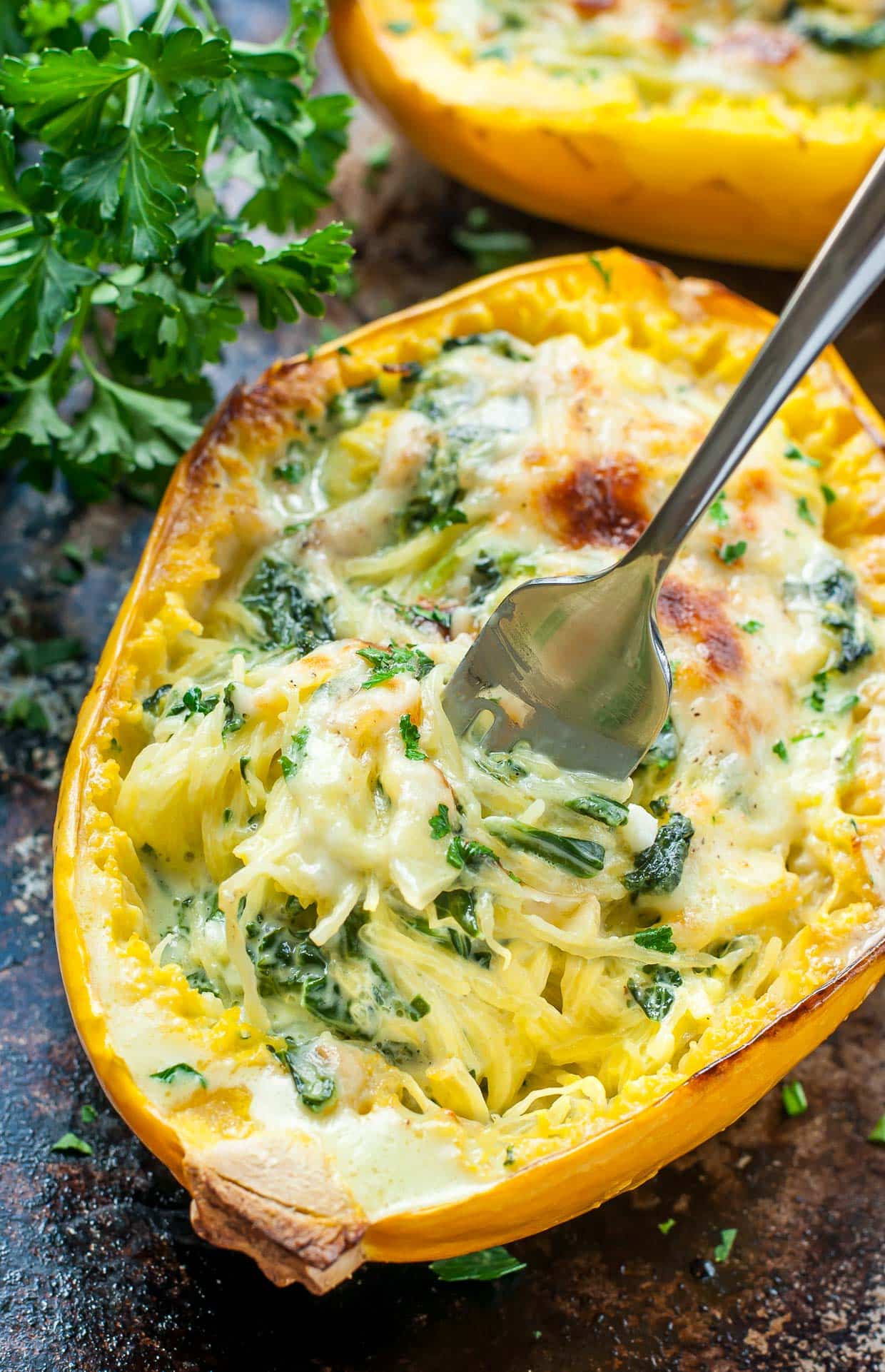 garlic-parmesan-spinach-stuffed-spaghetti-squash-recipe-PEASandCRAYONSx-9092
